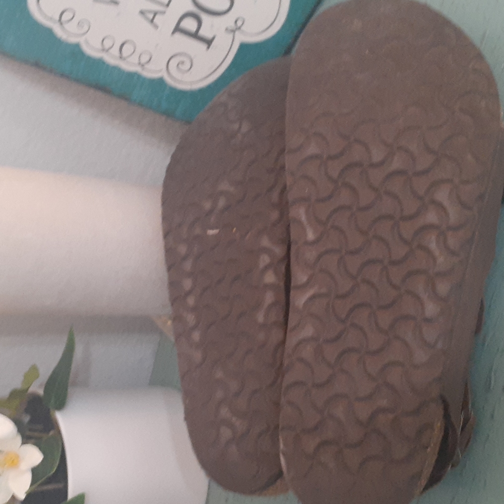 BIRKENSTOCK SANDALS SZ 32 EUR - Picture 4 of 5